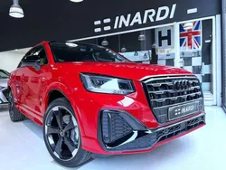 Rojo Usado 2024 Audi Q2 Comfort SUV | 38.890 € (Caro)