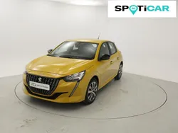 Jaune moutarde Usado 2023 Peugeot 208 Active Utilitario | 15.900 € (Buen precio)