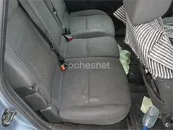 Gris / plata Usado 2006 Ford C-MAX Trend Monovolumen | 1500 € (Super precio)