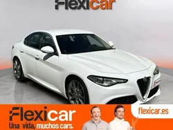 Blanco Usado 2017 Alfa Romeo Giulia Super Berlina | 19.990 € (Buen precio)