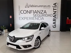Blanco Usado 2022 Renault Mégane GrandTour Intens Familiar | 19.900 € (Precio justo)