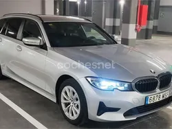 Gris / plata Usado 2021 BMW 330e Comfort Edition Familiar | 24.500 € (Super precio)