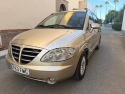 Beige Usado 2007 Ssangyong (KGM) Rodius Limited Monovolumen | 4999 € (Buen precio)