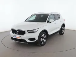 Blanco Usado 2020 Volvo XC40 Momentum SUV | 26.299 € (Precio justo)