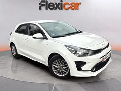 Blanco Usado 2023 Kia Rio Sport Utilitario | 15.290 € (Precio justo)