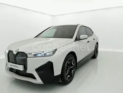 Eléctrico Usado 2023 BMW iX SUV | 58.900 € (Un poco caro)