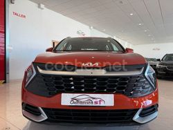 Rojo Usado 2022 Kia Sportage SUV | 24.900 € (Un poco caro)