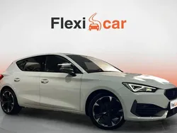 Blanco Usado 2023 Cupra Leon Familiar | 21.190 € (Buen precio)