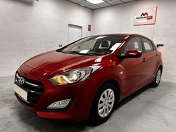 Rojo Usado 2017 Hyundai i30 GO! Familiar | 9490 € (Buen precio)