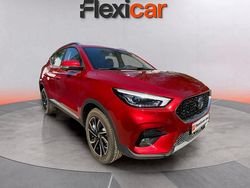 Rojo Usado 2024 MG ZS Luxury Berlina | 15.990 € (Buen precio)