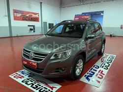 Gris / plata Usado 2011 VW Tiguan Advance SUV | 12.999 € (Un poco caro)