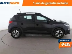 Negro Usado 2022 Dacia Sandero Comfort Utilitario | 14.856 € (Precio justo)