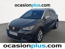 Gris Usado 2023 Seat Arona FR SUV | 19.682 € (Precio justo)