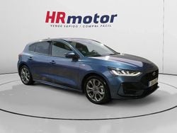 Azul Usado 2022 Ford Focus ST-Line Berlina | 17.290 € (Precio justo)
