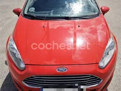 Rojo Usado 2015 Ford Fiesta Trend Utilitario | 5500 € (Buen precio)