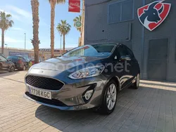 Gris / plata Usado 2017 Ford Fiesta Trend Utilitario | 10.500 € (Precio justo)