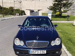 Azul Usado 2004 Mercedes C180 Berlina | 8900 €