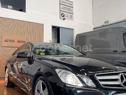 Negro Usado 2010 Mercedes E250 Elegance Coupe | 14.500 € (Un poco caro)