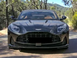 Negro Nuevo 2024 Aston Martin DB12 Coupe | 264.000 €