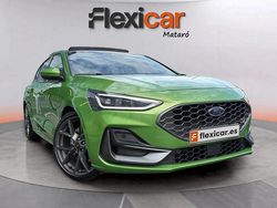 Verde Usado 2023 Ford Focus ST Berlina | 29.990 € (Precio justo)