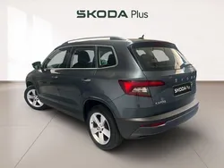 Gris Usado 2022 Skoda Karoq Ambition SUV | 23.950 € (Precio justo)