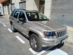 Gris / plata Usado 2004 Jeep Grand Cherokee Laredo SUV | 8500 € (Precio justo)