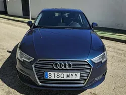 Azul Usado 2019 Audi A3 Sportback Design Utilitario | 17.500 € (Precio justo)