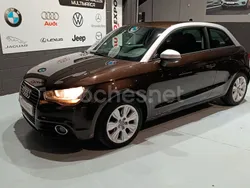 Marrón Usado 2011 Audi A1 Ambition Utilitario | 8990 € (Precio justo)