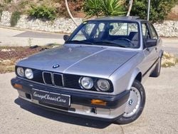 Gris Usado 1990 BMW 316 Berlina | 10.999 €