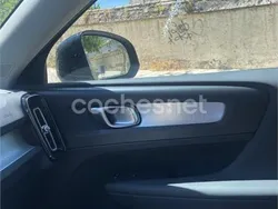 Negro Usado 2020 Volvo XC40 Business Edition SUV | 26.000 € (Un poco caro)