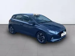 Gris Usado 2022 Hyundai i20 Berlina | 16.500 € (Precio justo)