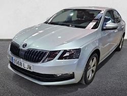 Usado 2020 Skoda Octavia Ambition | 14.490 € (Buen precio)