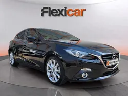 Negro Usado 2015 Mazda 3 Luxury Berlina | 12.490 € (Precio justo)