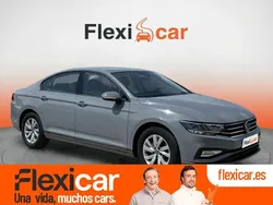 Gris Usado 2022 VW Passat Business Berlina | 21.990 € (Precio justo)