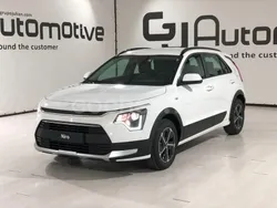 Blanco Nuevo 2024 Kia Niro SUV | 29.900 € (Precio justo)