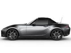 Gris Nuevo 2025 Mazda MX5 Exclusive-Line Descapotable | 33.900 €