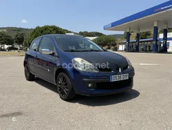 Azul Usado 2006 Renault Clio II Dynamique Berlina | 2990 € (Super precio)