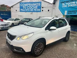 Blanco Usado 2016 Peugeot 2008 Active SUV | 9900 € (Precio justo)