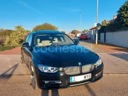 Negro Usado 2013 BMW 335 Comfort Edition Berlina | 17.999 €
