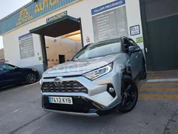 Gris / plata Usado 2019 Toyota RAV4 Hybrid Luxury SUV | 29.500 € (Un poco caro)