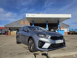 Gris / plata Usado 2021 Kia Ceed Utilitario | 18.000 € (Precio justo)