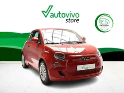 Rojo Nuevo 2025 Fiat 500e Berlina | 18.000 € (Super precio)