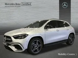 Plateado Usado 2023 Mercedes GLA250 SUV | 49.900 € (Caro)