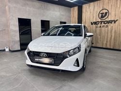 Blanco Usado 2021 Hyundai i20 Berlina | 11.995 € (Precio justo)