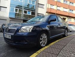 Azul Usado 2004 Toyota Avensis Executive Berlina | 4000 € (Precio justo)