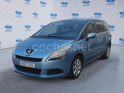 Azul Usado 2010 Peugeot 5008 Family Monovolumen | 6999 € (Precio justo)