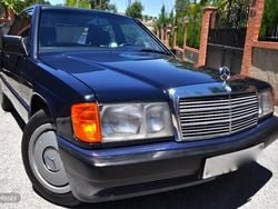 Blå Begagnad 1993 Mercedes 190 Elegance Sedan | 7700 €