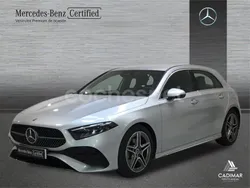 Plateado Usado 2023 Mercedes A180 Advanced Berlina | 29.900 € (Precio justo)