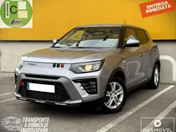Gris Usado 2024 Ssangyong Tivoli SUV | 16.200 €