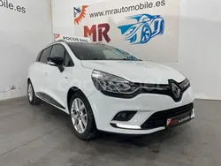 Blanco Usado 2019 Renault Clio GrandTour LIMITED Familiar | 9500 €